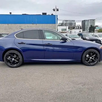 2017 Alfa Romeo Giulia AWD