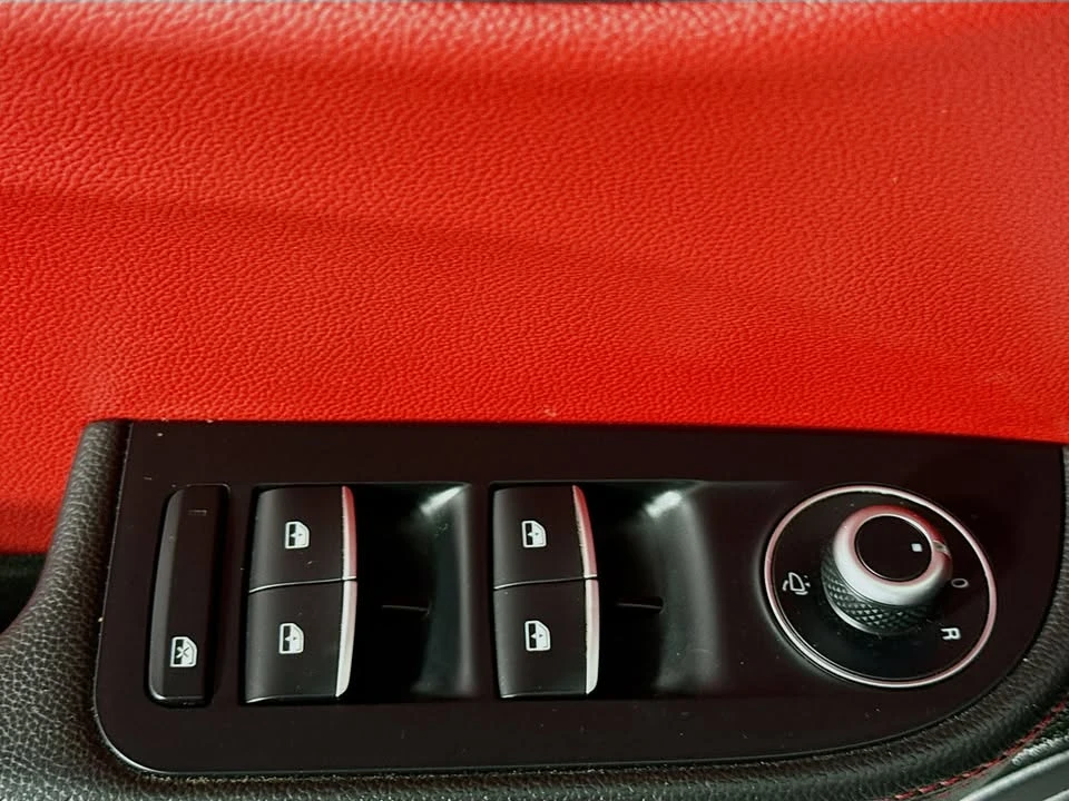 2017 Alfa Romeo Giulia - Image 20 of 20