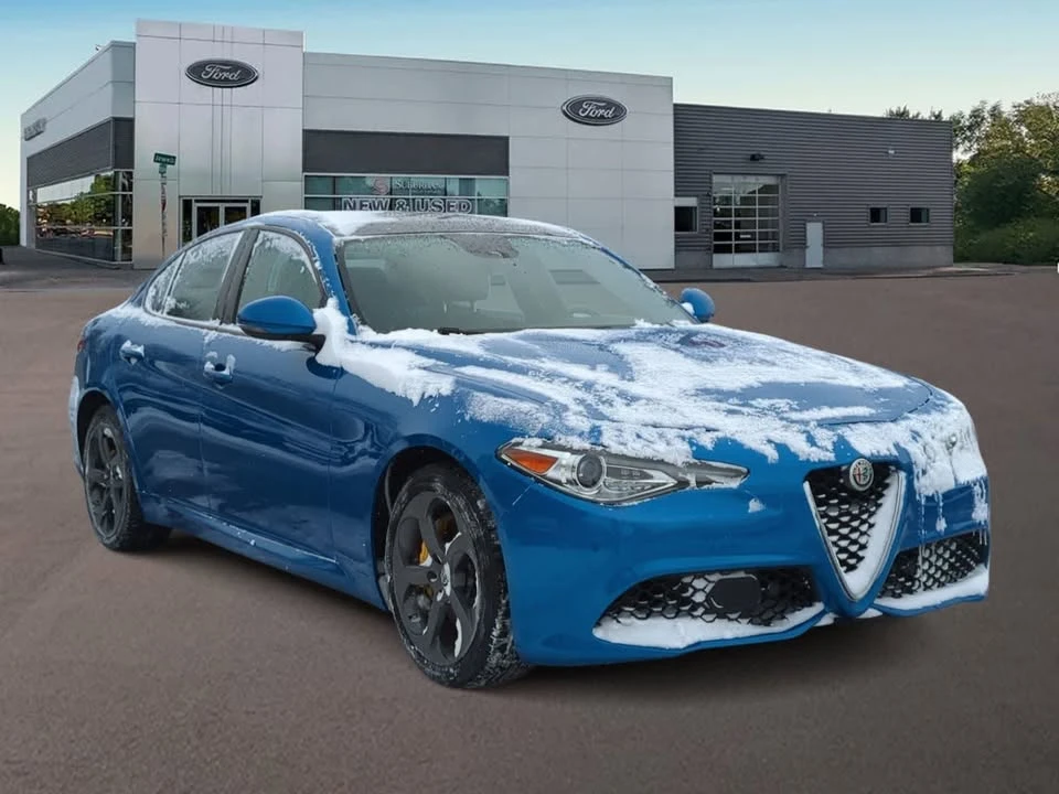 2017 Alfa Romeo Giulia - Image 2 of 20