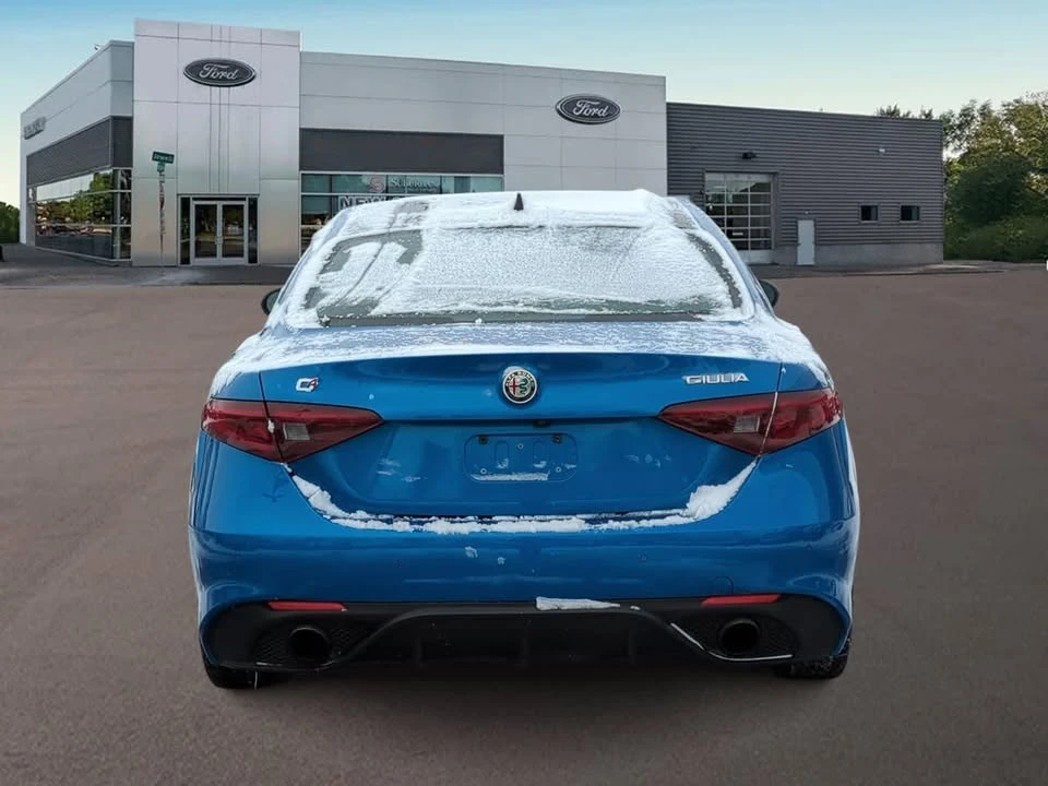 2017 Alfa Romeo Giulia - Image 5 of 20