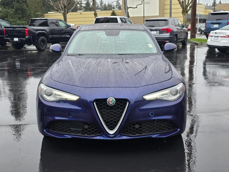 2017 Alfa Romeo Giulia - Image 14 of 20