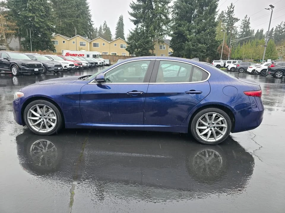 2017 Alfa Romeo Giulia - Image 20 of 20