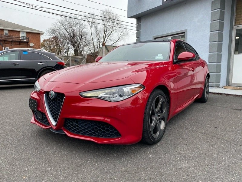 2017 Alfa Romeo Giulia - Image 3 of 20
