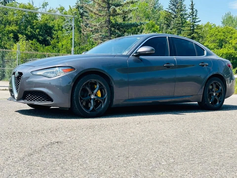 2017 Alfa Romeo Giulia - Image 9 of 20