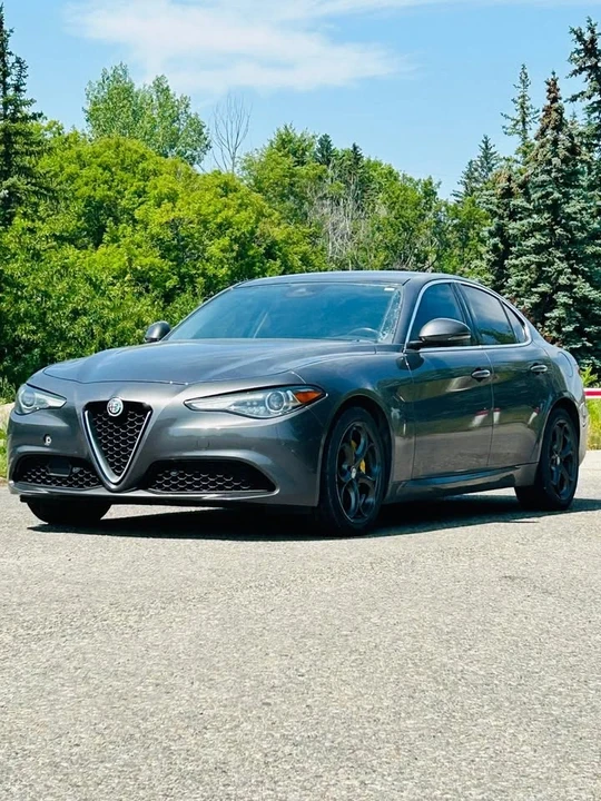 2017 Alfa Romeo Giulia - Image 8 of 20