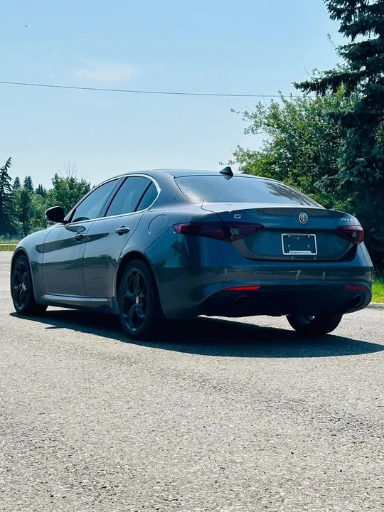 2017 Alfa Romeo Giulia - Image 4 of 20