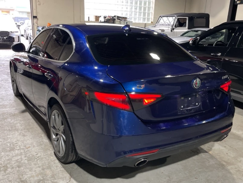 2017 Alfa Romeo Giulia - Image 3 of 13