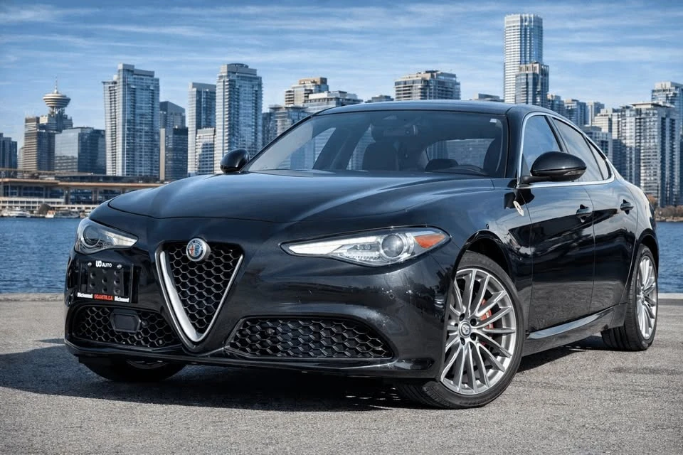 2017 Alfa Romeo Giulia - Image 2 of 6