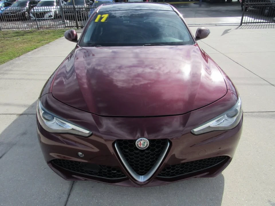 2017 Alfa Romeo Giulia - Image 2 of 9
