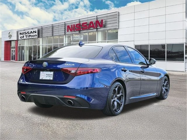 2017 Alfa Romeo Giulia - Image 4 of 20