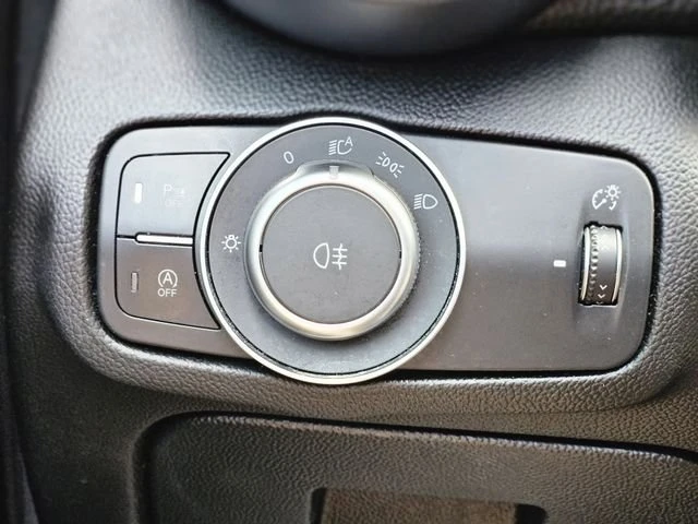 2017 Alfa Romeo Giulia - Image 20 of 20