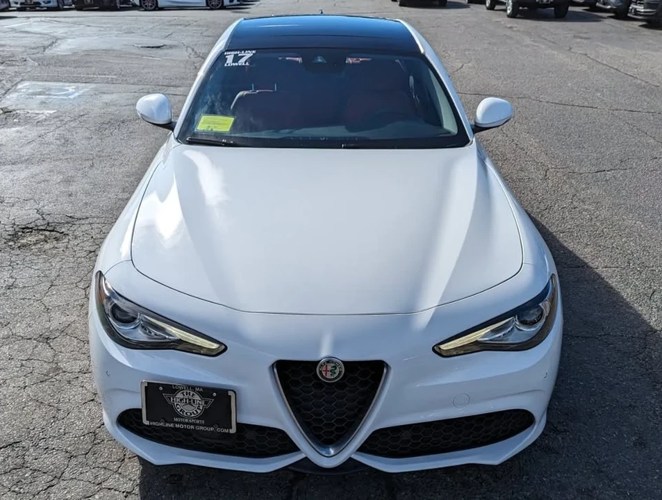 2017 Alfa Romeo Giulia - Image 3 of 17