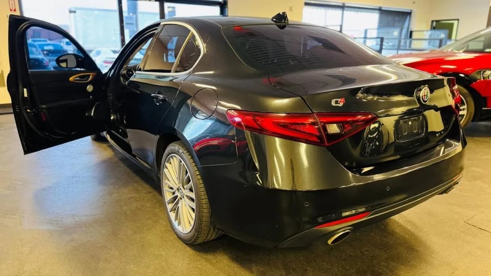 2017 Alfa Romeo Giulia - Image 2 of 14