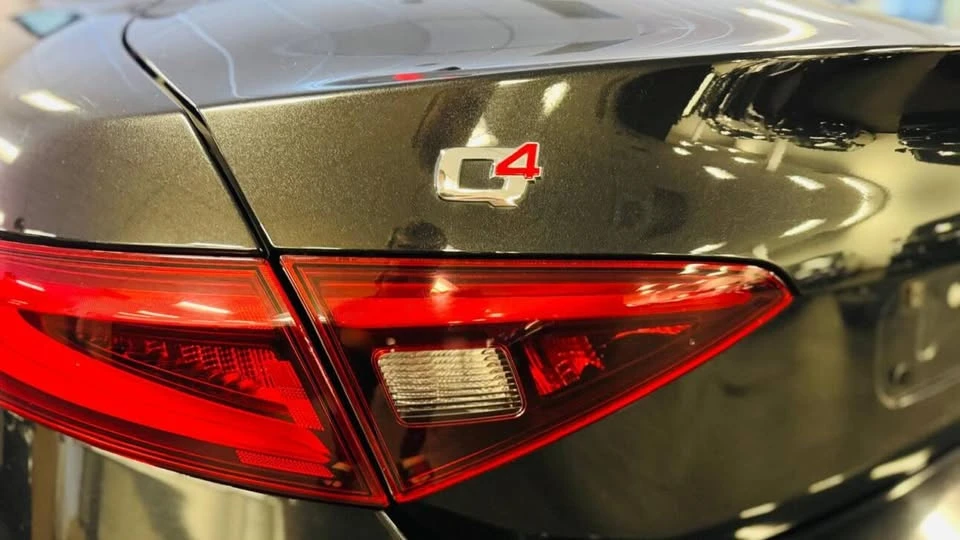 2017 Alfa Romeo Giulia - Image 3 of 14