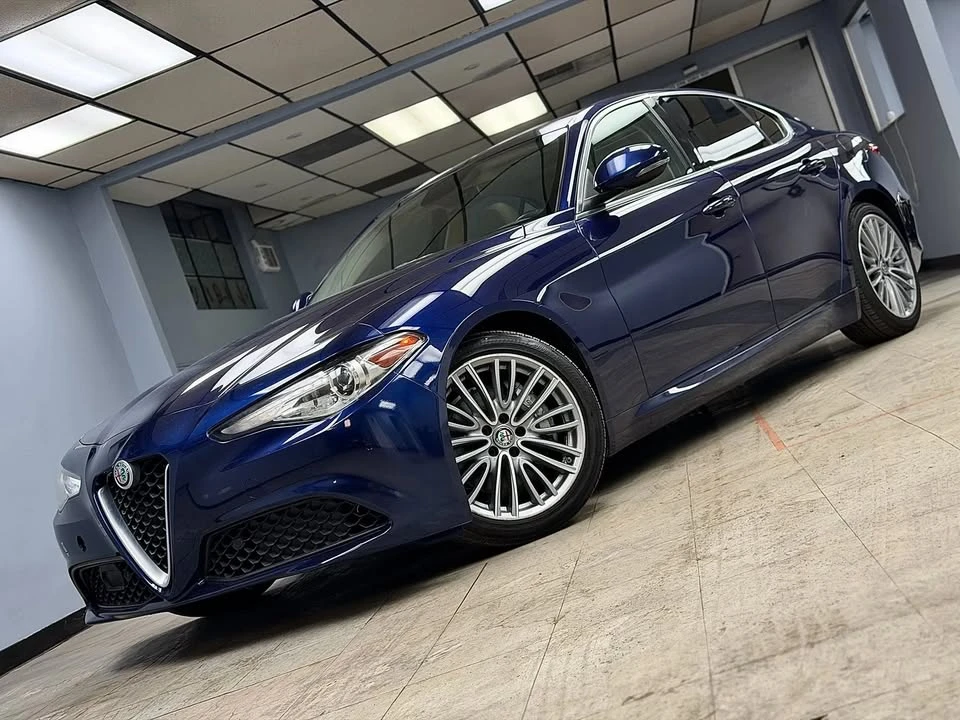2017 Alfa Romeo Giulia - Image 2 of 19