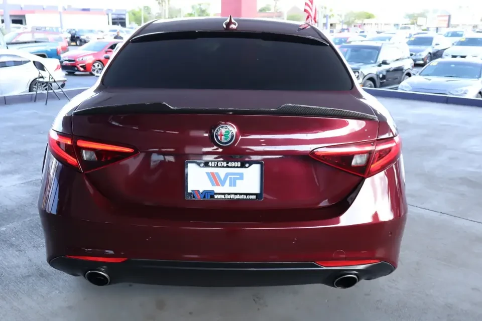 2017 Alfa Romeo Giulia - Image 3 of 7