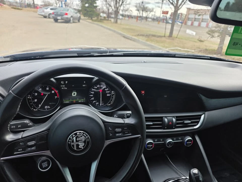 2017 Alfa Romeo Giulia - Image 2 of 6