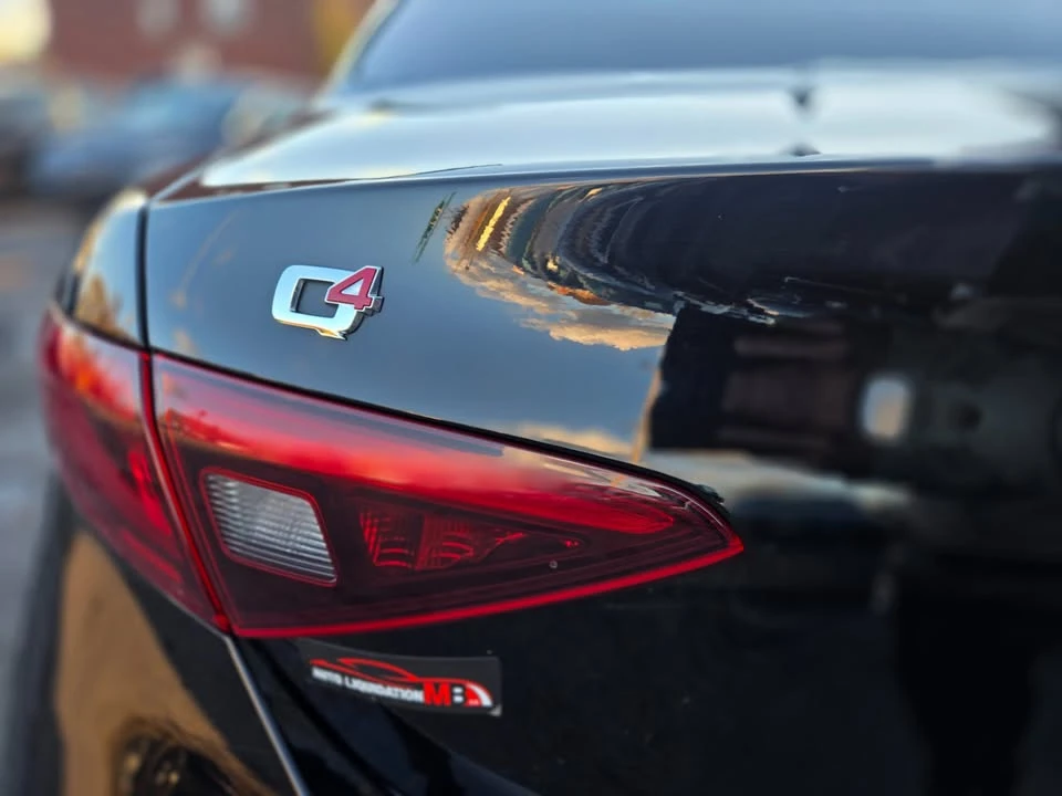 2017 Alfa Romeo Giulia - Image 7 of 17