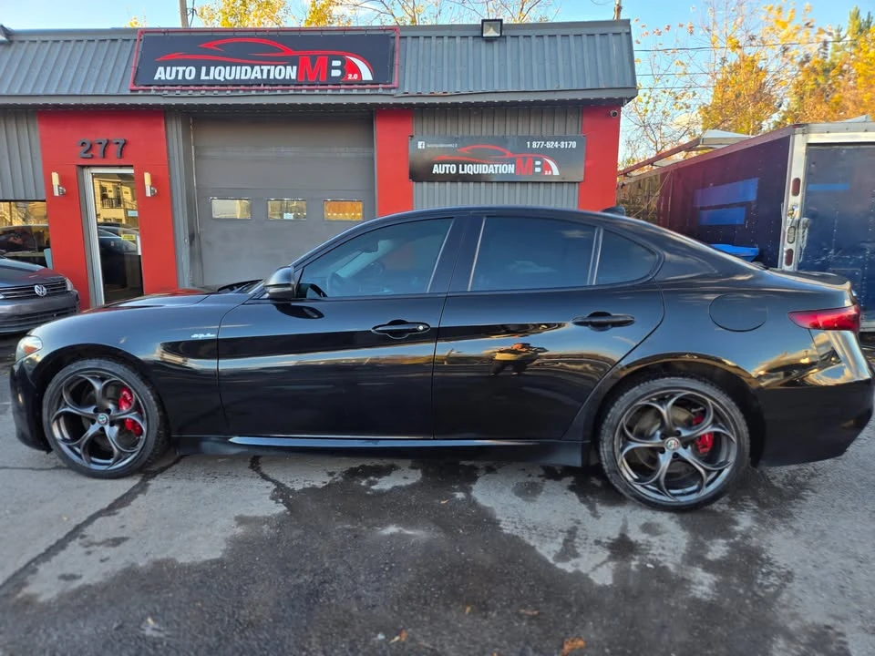 2017 Alfa Romeo Giulia - Image 2 of 17