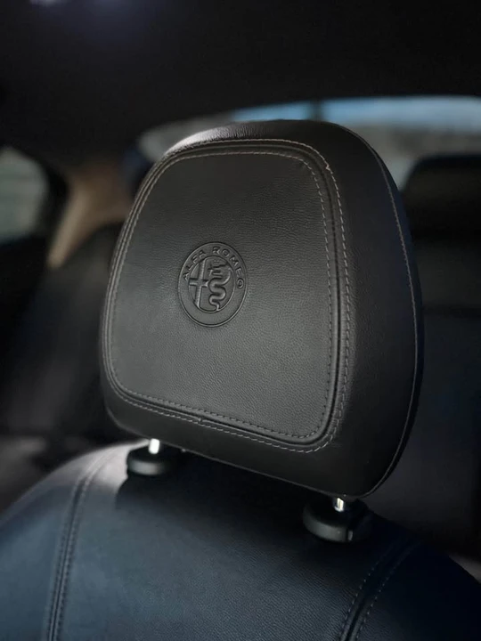 2017 Alfa Romeo Giulia - Image 8 of 8