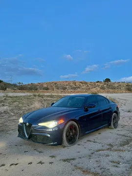 2017 Alfa Romeo Giulia Ti