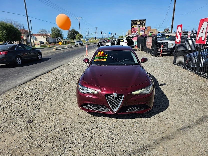 2017 Alfa Romeo Giulia - Image 2 of 20
