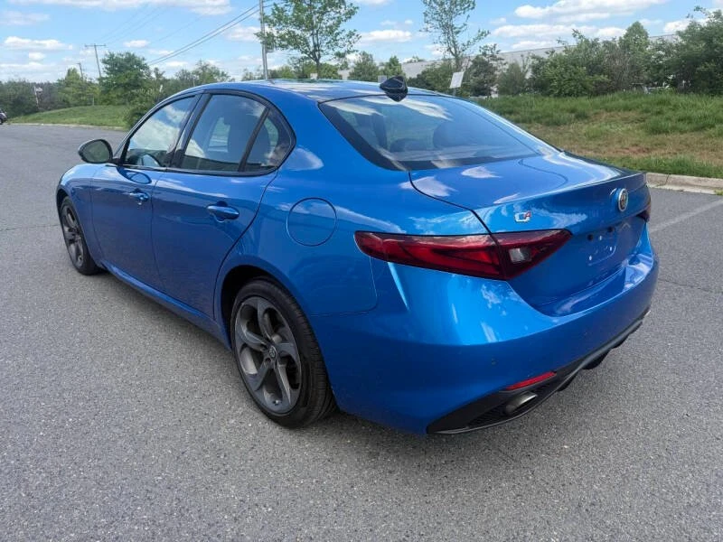 2017 Alfa Romeo Giulia - Image 4 of 19