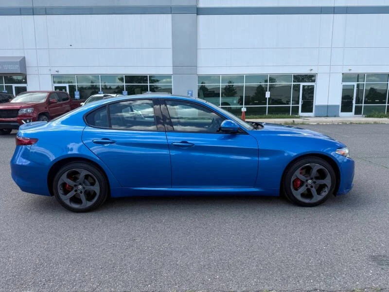 2017 Alfa Romeo Giulia - Image 7 of 19