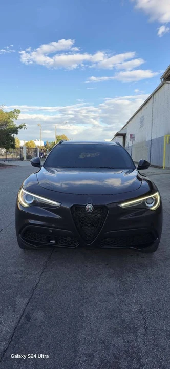 2017 Alfa Romeo Stelvio - Image 6 of 10