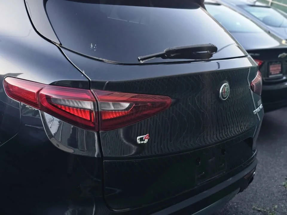 2017 Mahindra - Image 7 of 8