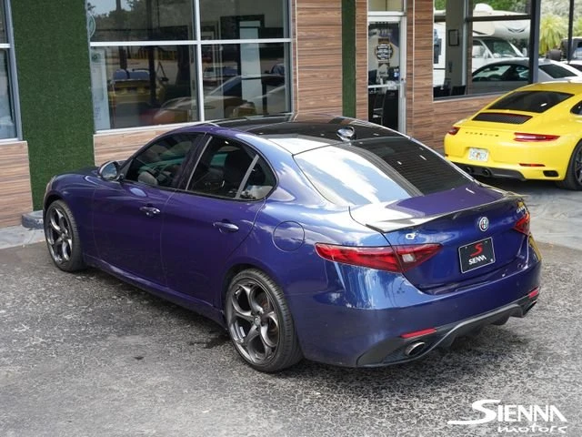 2017 Alfa Romeo Giulia - Image 14 of 20