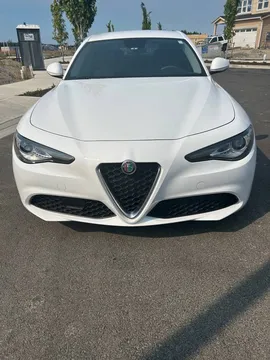 2017 Alfa Romeo Giulia Q4
