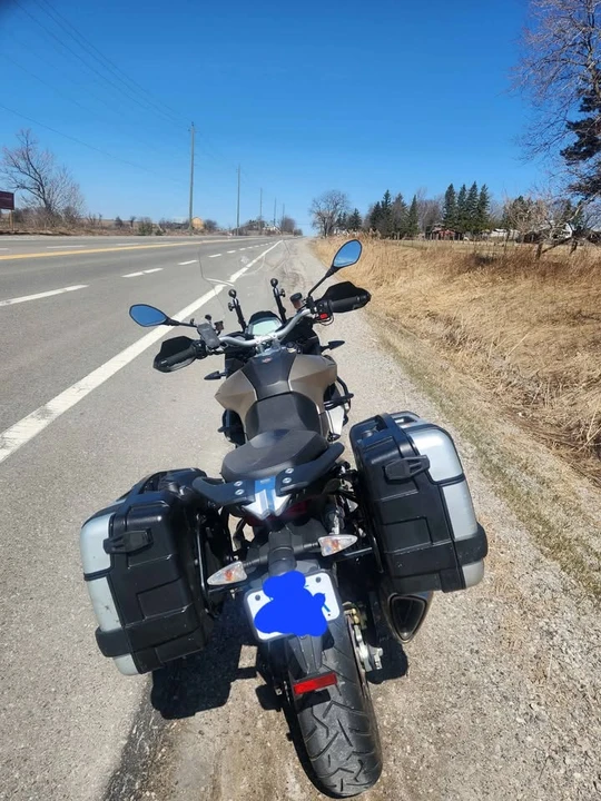 2017 Aprilia - Image 4 of 8
