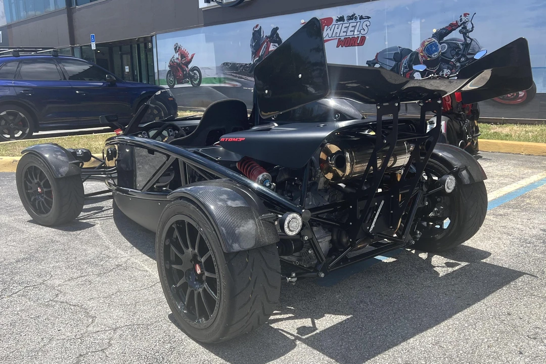 2017 Ariel Atom - Image 4 of 31