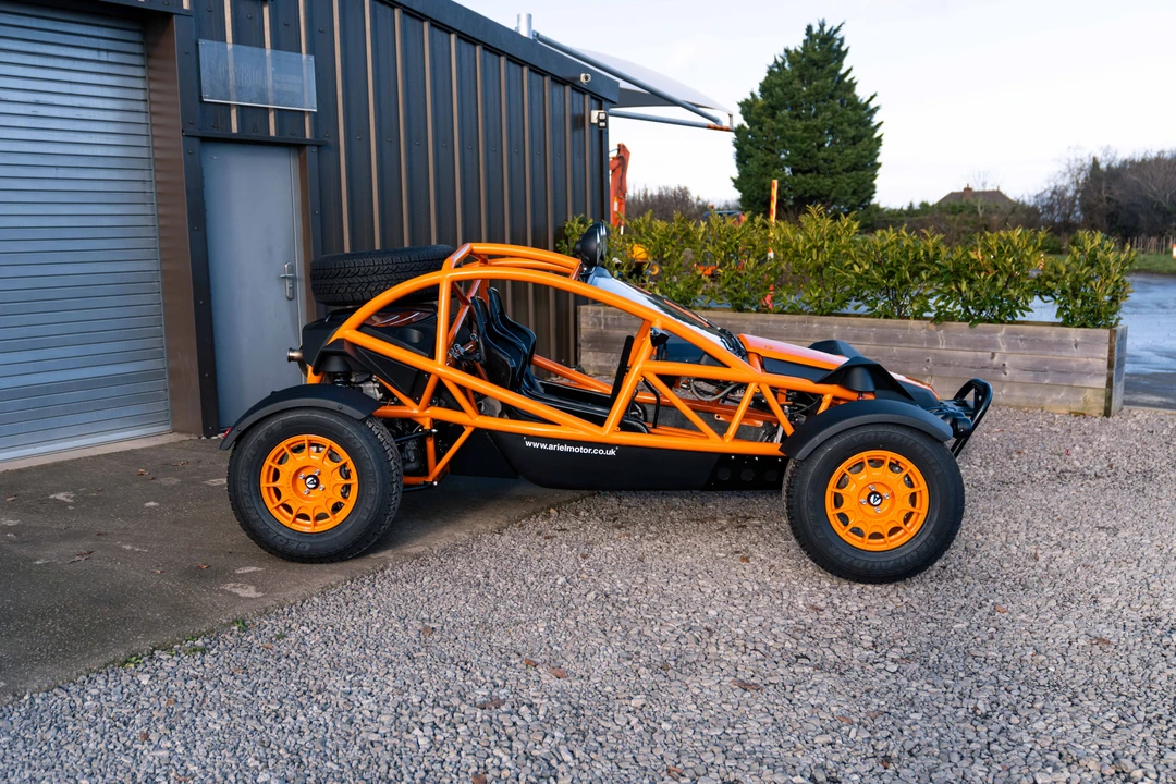 2017 Ariel - Image 8 of 31