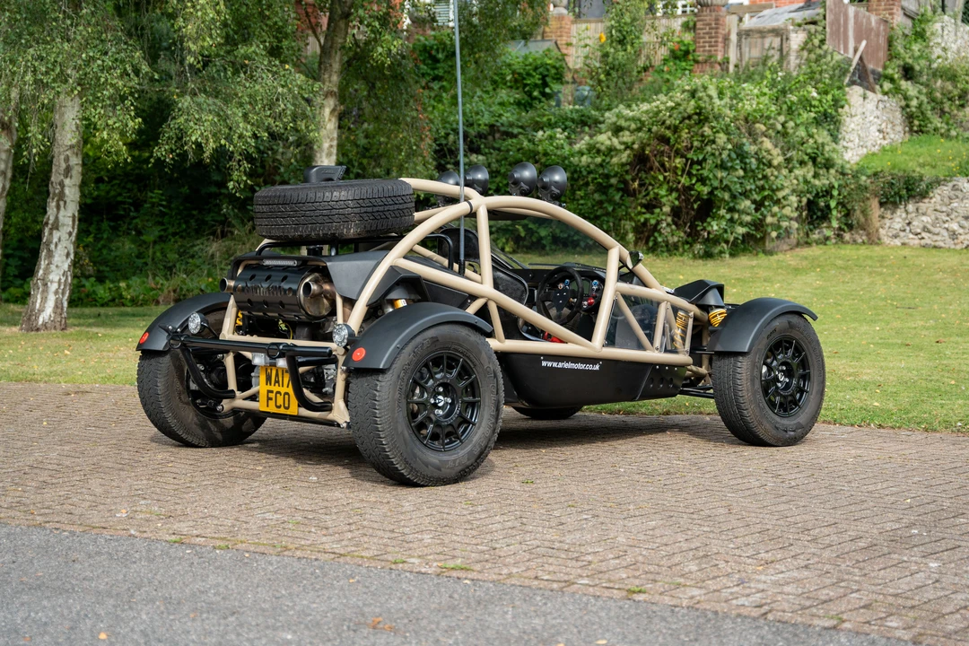 2017 Ariel - Image 5 of 31