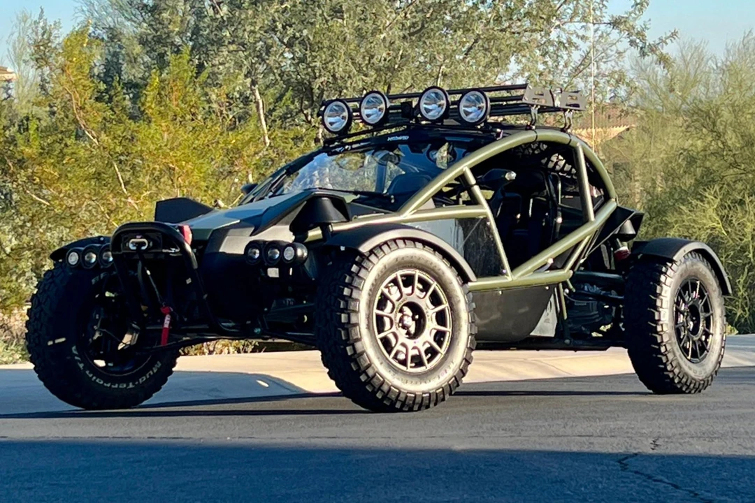 2017 Ariel - Image 3 of 31
