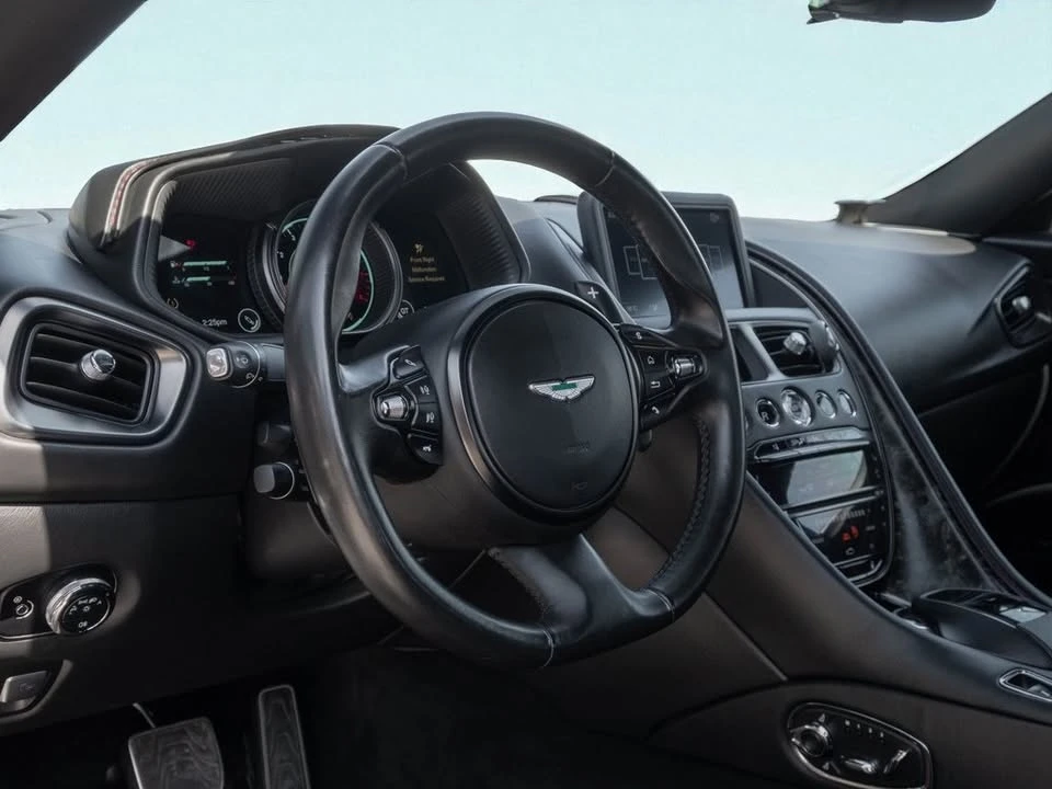 2017 Aston Martin DB11 - Image 10 of 19