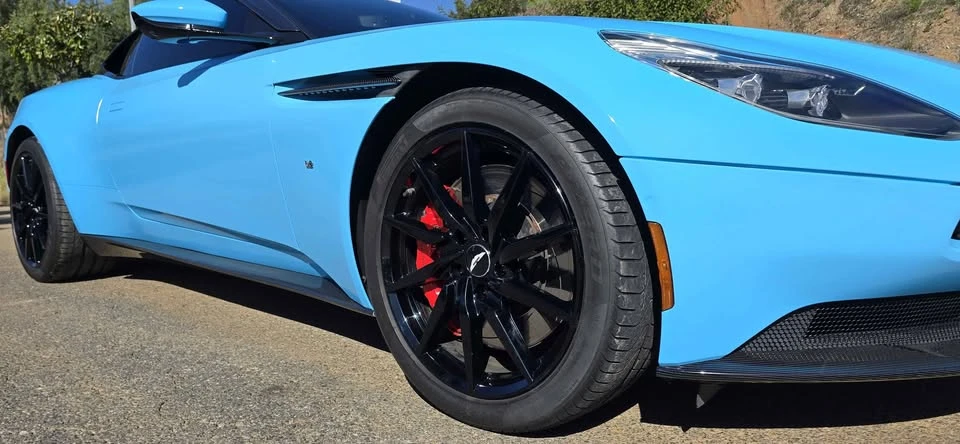 2017 Aston Martin DB11 V12 - Image 15 of 20