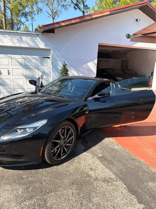 2017 Aston Martin DB11 - Image 8 of 8