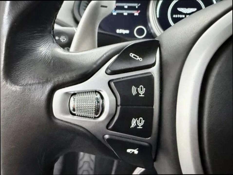 2017 Aston Martin DB11 - Image 9 of 14