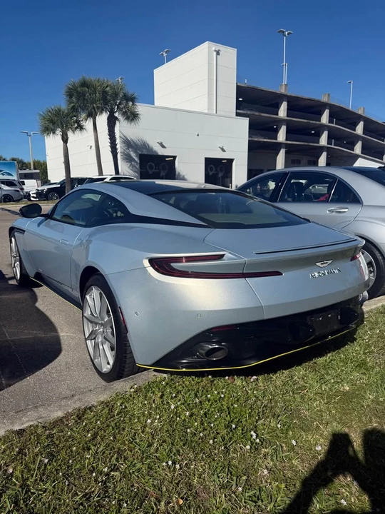2017 Aston Martin DB11 - Image 3 of 10