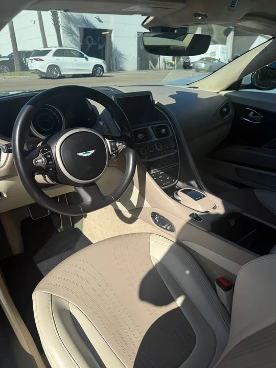 2017 Aston Martin DB11 - Image 9 of 10