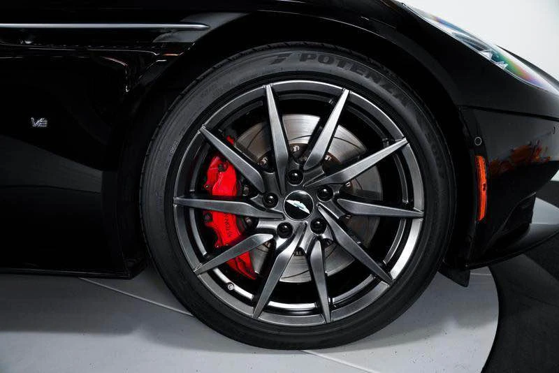 2017 Aston Martin DB11 - Image 11 of 20