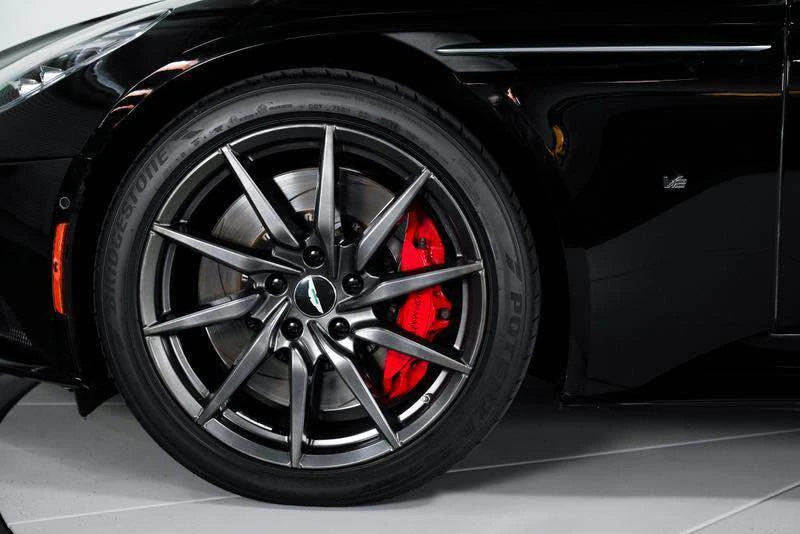 2017 Aston Martin DB11 - Image 8 of 20