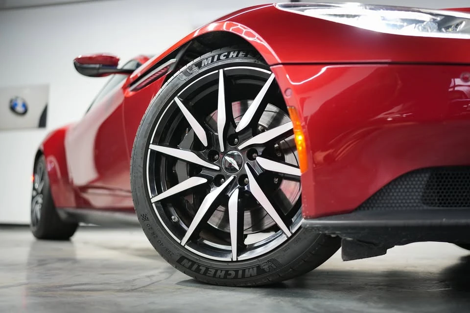 2017 Aston Martin DB11 - Image 3 of 20