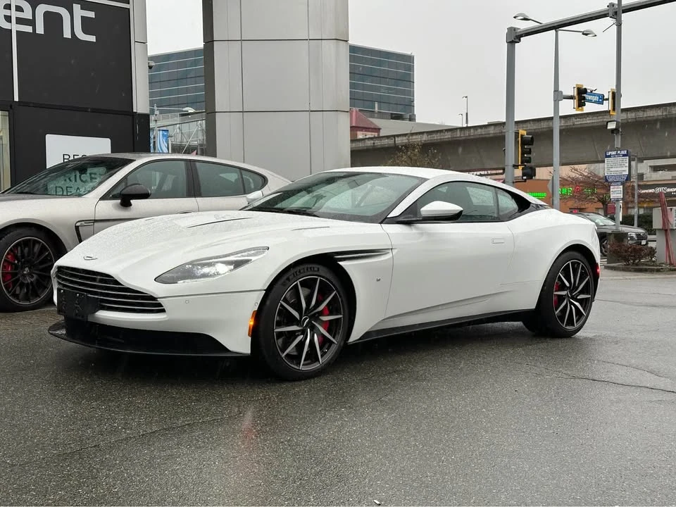 2017 Aston Martin DB11 - Image 3 of 10