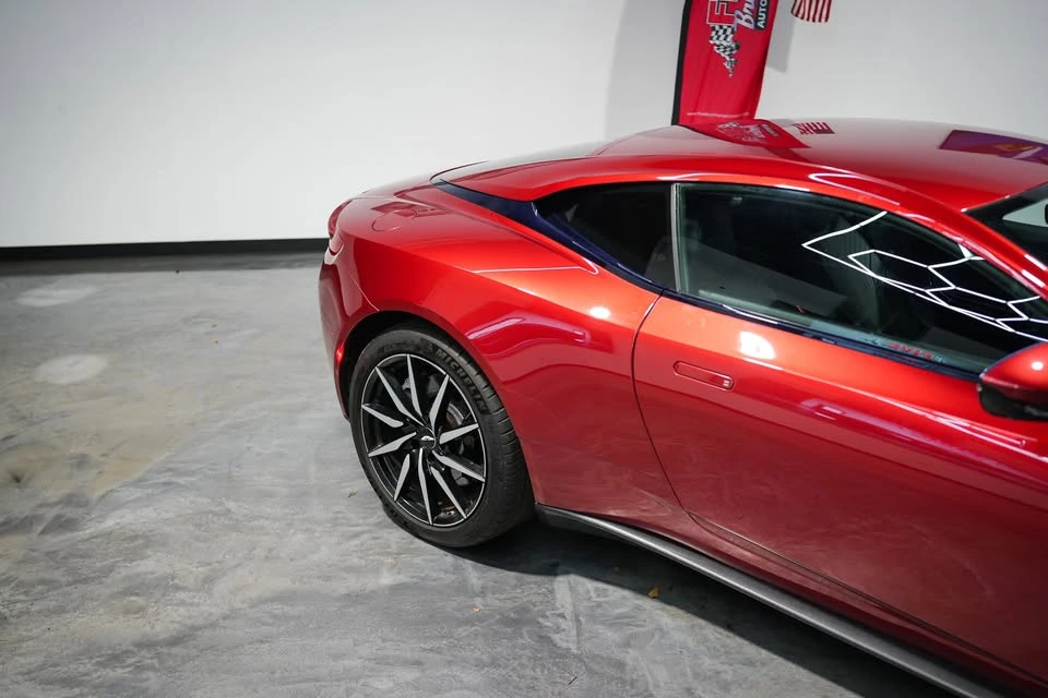 2017 Aston Martin DB11 - Image 9 of 20