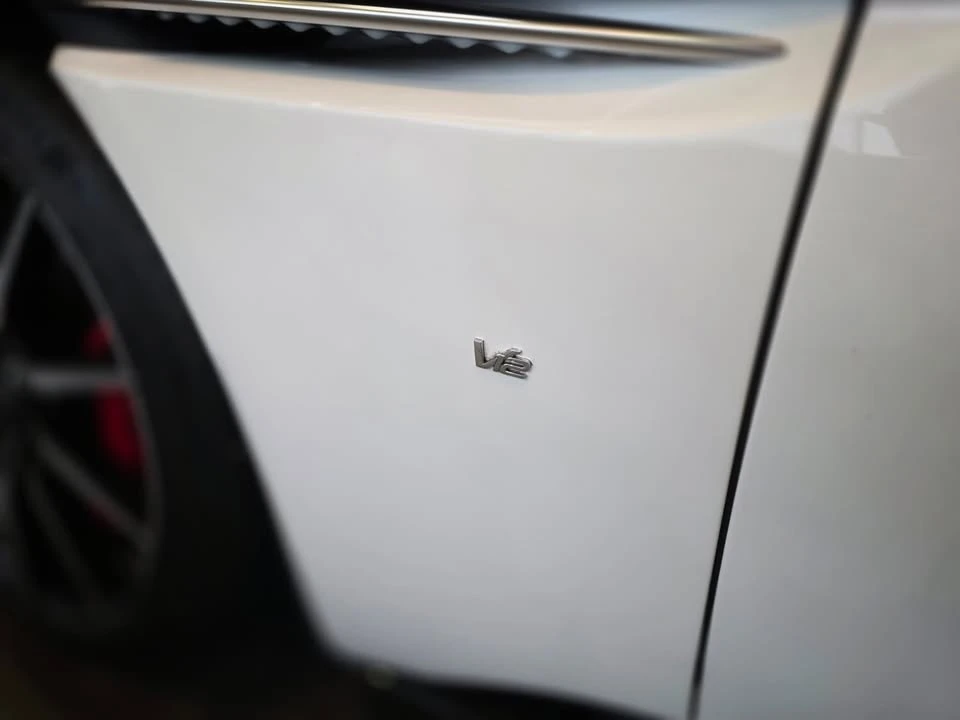 2017 Aston Martin DB11 - Image 8 of 20