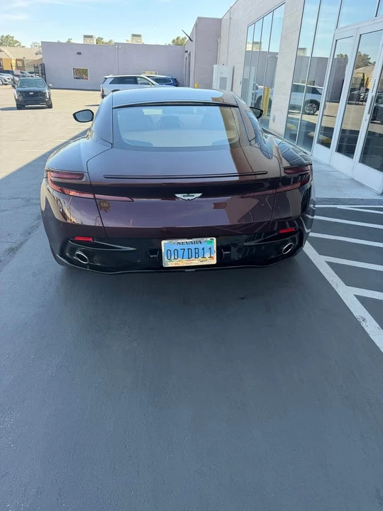 2017 Aston Martin DB11 - Image 7 of 14